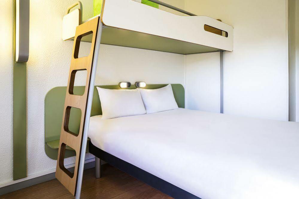 Ibis Budget Grigny Centre Dış mekan fotoğraf